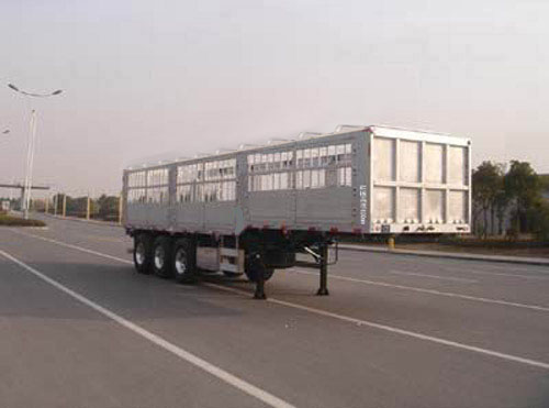 中集牌11米34.8吨3轴仓栅式运输半挂车(ZJV9401CLXTH)