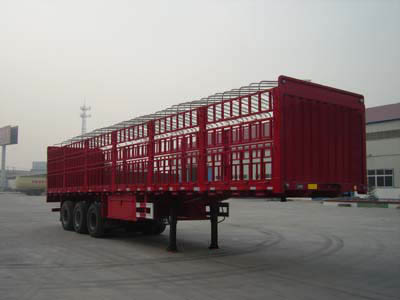 云台牌13米33.5吨3轴畜禽运输半挂车(XLC9400CCQ)