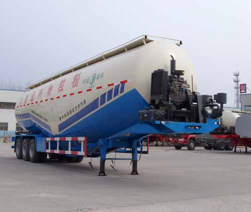陆锋牌11.2米30.6吨3轴中密度粉粒物料运输半挂车(LST9401GFLZ)