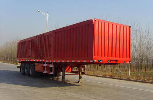 骜通牌13米32吨3轴厢式运输半挂车(LAT9401XXYA)