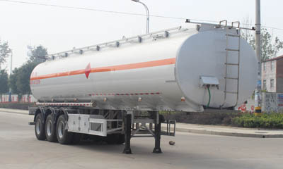 润知星牌12.4米33吨3轴铝合金运油半挂车(SCS9402GYY)