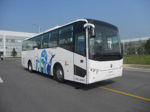 亚星牌10.9米24-48座客车(YBL6117HP)