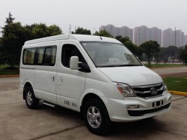 大通牌SH5042XLJA2D5旅居车
