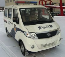 囚车