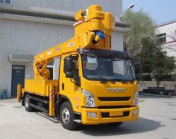 高空作业车