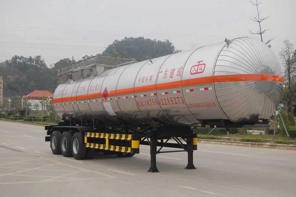 久远牌12.8米26.9吨3轴液化气体运输半挂车(KP9400GYQHY)