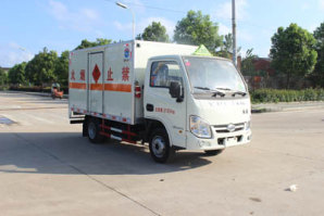 润知星牌SCS5032XRQNJ易燃气体厢式运输车