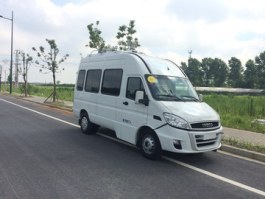 巡逻车