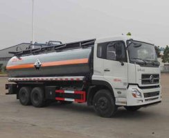 大力牌DLQ5251GFWDX5腐蚀性物品罐式运输车