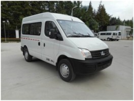 大通牌SH5040XLJA9D5旅居车