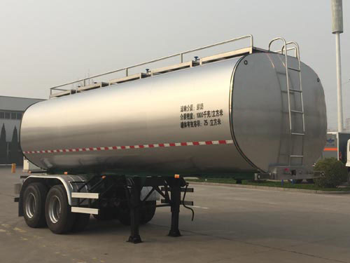 新飞牌8.4米25吨2轴鲜奶运输半挂车(XKC9310GNY25)