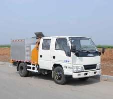 沥青路面热再生修补车