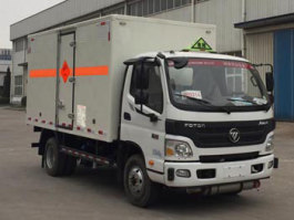 爆破器材运输车