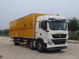 爆破器材运输车