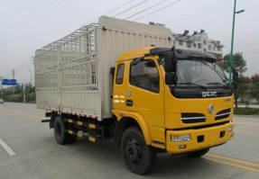 仓栅式运输车