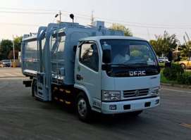 自装卸式垃圾车