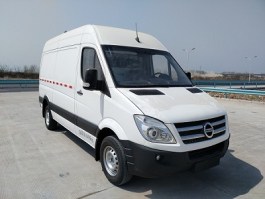 纯电动厢式运输车