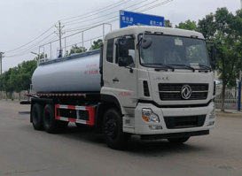 吸污车