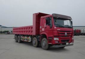 豪沃牌ZZ5317ZLJN4267E1L自卸式垃圾车