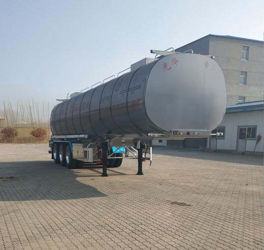 凯萨特牌11.2米33.8吨3轴铝合金液态食品运输半挂车(ZGH9400GYS)