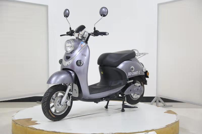 宝岛牌BD1200DT-2电动两轮摩托车公告图片