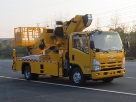高空作业车