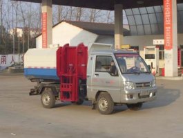 自装卸式垃圾车