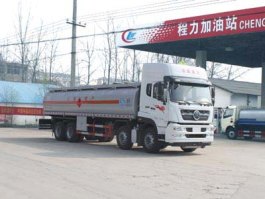 运油车