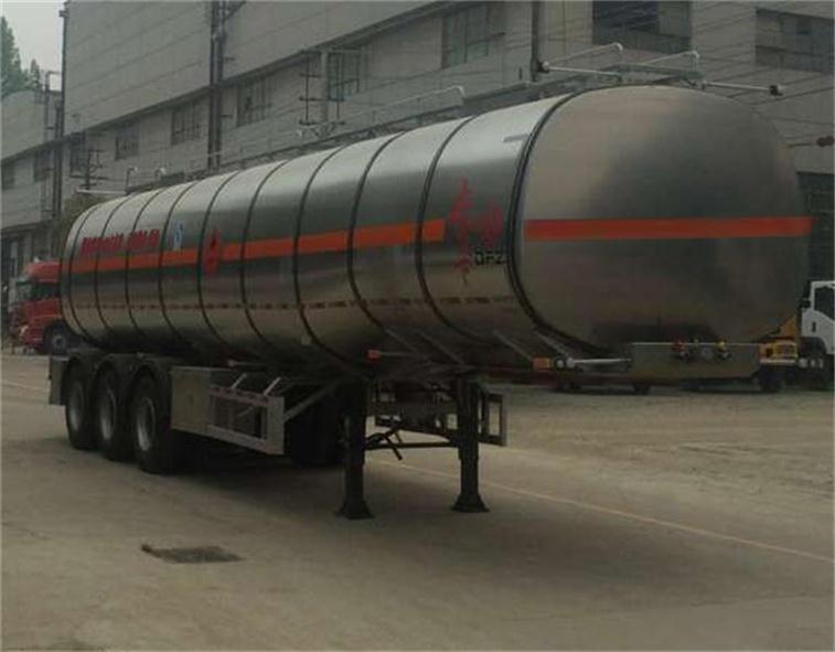 东风牌12.1米33.2吨3轴铝合金易燃液体罐式运输半挂车(DFZ9403GRY)