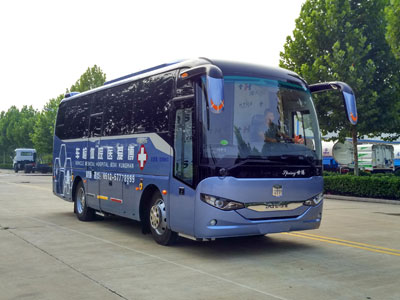 東岳牌ZTQ5120XYLAE86醫(yī)療車公告圖片
