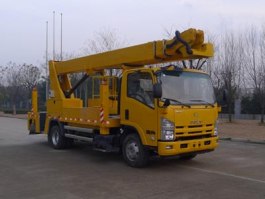 高空作业车
