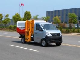 自装卸式垃圾车