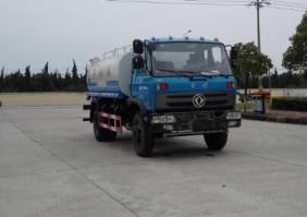 洒水车
