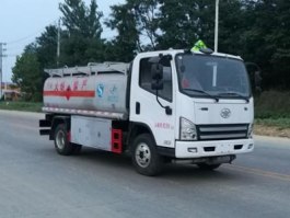程力威牌CLW5081GJYC5加油车
