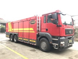 器材消防车
