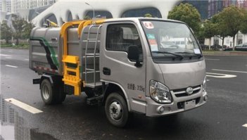 自装卸式垃圾车