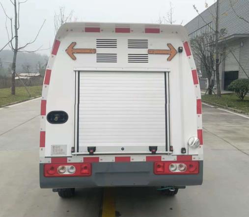 愛(ài)瑞特牌ART5030TYHQ26BEV純電動(dòng)路面養(yǎng)護(hù)車公告圖片