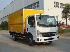 爆破器材运输车