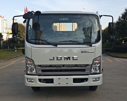 JML1044CD5 骐铃牌116马力单桥柴油4.2米国五载货汽车图片