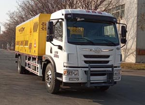 圣工牌HGY5181TYH路面養(yǎng)護車公告圖片