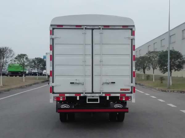 南駿牌NJA5070CCYEDF33A倉(cāng)柵式運(yùn)輸車公告圖片