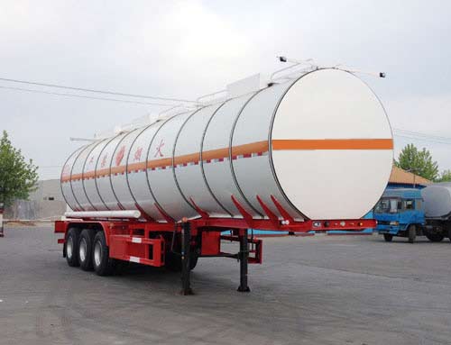 华昌牌12米31吨3轴易燃液体罐式运输半挂车(QDJ9400GRYA)