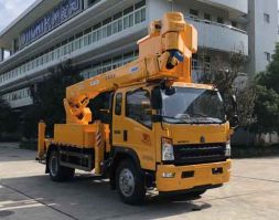 高空作业车