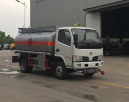 加油车