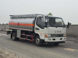 加油车