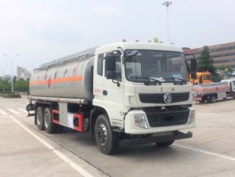 运油车