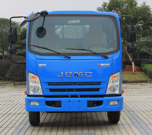 JML1043CD5 骐铃牌116马力单桥柴油4.2米国五载货汽车图片