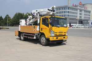 高空作业车