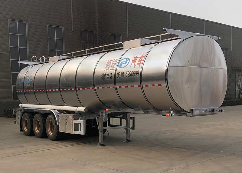 川腾牌10.9米33.5吨3轴铝合金液态食品运输半挂车(HBS9401GYSL)