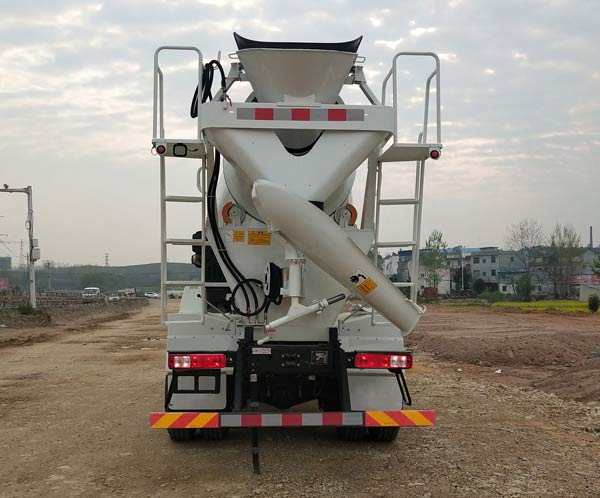 紅巖牌CQ5257GJBHD10384T混凝土攪拌運輸車公告圖片